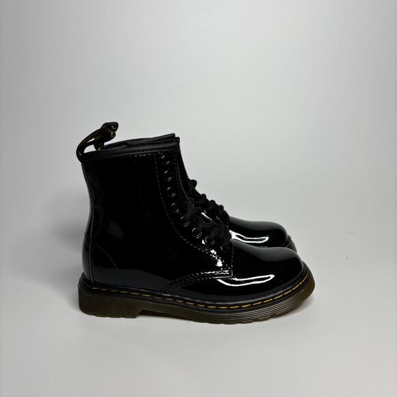 Dr. Martens Junior 1460 Patent Leather Lace Up Boots in Black - Picture 4 of 8